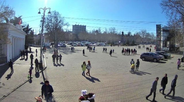 Nakhimov Square. Web camera to send greetings.