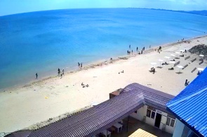 Beach of the Quiet Harbor hotel. Webcams Derbent