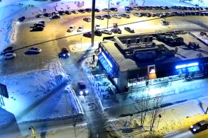 Parking at the shopping center city. Webcams Severodvinsk