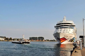 Cruise terminal. Warnemunde webcams online
