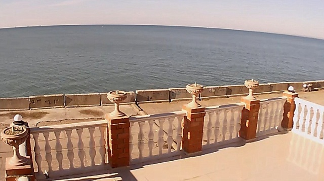 The waterfront of Berdyansk webcam online