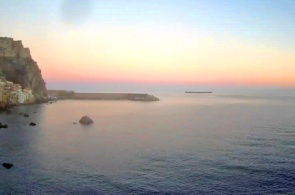 View of the fishing village of Kianalea. Webcams Reggio Calabria