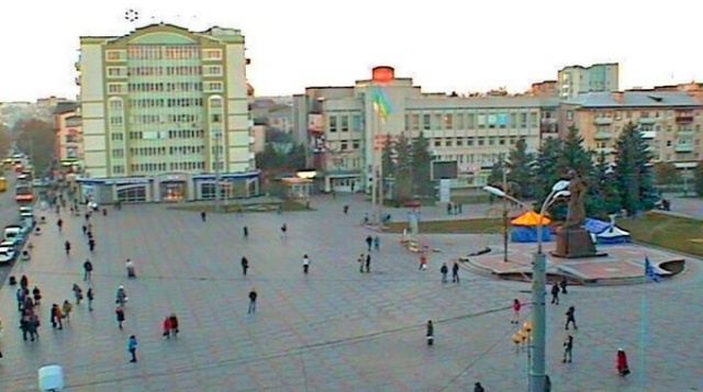 The Independence Square. Exactly web camera online