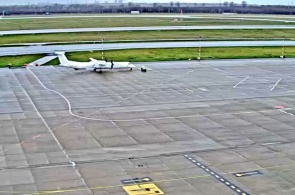 Airfield. Webcam Dusseldorf online