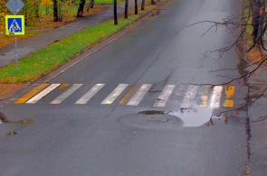 Volodarsky-Bogdanovich intersection. Angle 2. Yaroslavl webcams