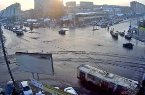 The intersection of Gagarin - Dzerzhinsk. Chelyabinsk webcam online