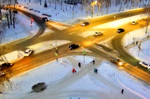 Crossroads of Ostrovsky and Cosmonauts Boulevard. Webcams Salavat