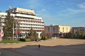 Sevopolis Square. Web cameras Kazanlyka online