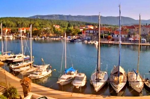 Embankment. Vrboska webcams online