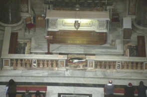 The tomb of Pope John Paul II. Webcam Vatican city online