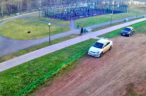 Park on Kirova. Exercise equipment. Ust-Kut webcams