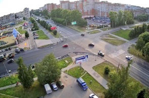 Crossroads of Leningradskaya - Novgorodskaya streets. Webcams Vologda