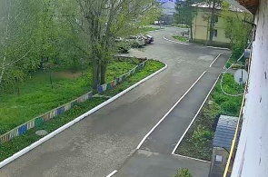 Saburov and Voronov crossroads. Verkhnyaya Salda webcams online in real time
