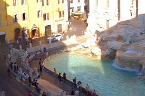 Trevi Fountain. Rome webcams online