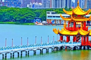 Lotus Lake. Kaohsiung webcams online