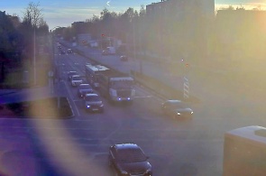 Crossroads of Leningradsky and Dzerzhinsky prospects. Camera 2. Webcams of Yaroslavl