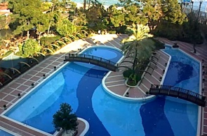 The pool of the hotel AMARA WING RESORT. Kemer online