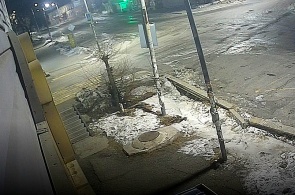 View of the parking lot along Riharde Dregiers Street. Volno-Nadezhdinsky webcams