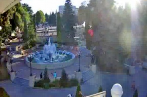 Fountain in the Resort Park. Essentuki webcams online