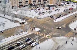 The intersection of Labor and Zvezdnaya. Pskov webcams