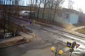 Crossroads of Komsomolskaya and Gorky streets. Kondopogi web cameras online
