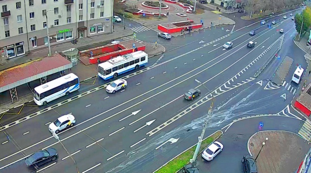 Stop Rodina, view towards Glory Avenue. Belgorod webcams