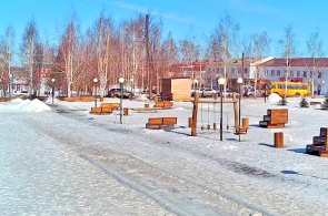 Central square. Angle 3. Mozhga webcams online
