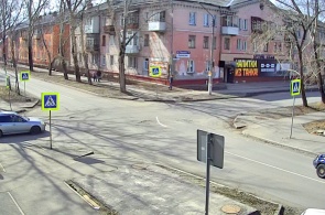 Crossroads of Gorno-Altaiskaya and 8 March streets. Biysk webcams