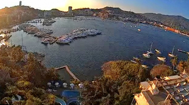 Acapulco Yacht Club. Webcams Acapulco
