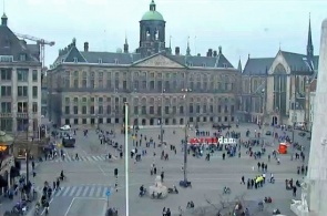 Dam Square - Amsterdam. Panoramic webcam