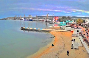 Port and lighthouse view. Feodosia webcams