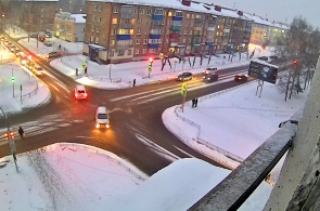 Crossroads of Stroiteley and Komarov. Mezhdurechensk webcams online