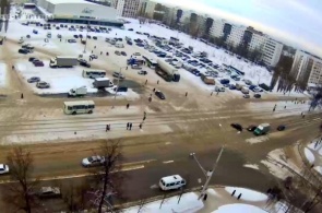 The area in front of the Palace of Sports. Ufa web camera online