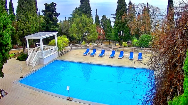 View of the park from the Blue Bay Hotel. Simeiz webcams