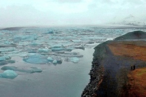 Jokulsarlon glacial lagoon in Iceland in real time