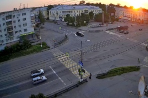 Crossroads of Frunze - Chernykh streets. Webcams Nizhny Tagil