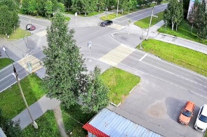 Crossroads of Builders - Lomonosov streets. Webcams Polyarnye Zori