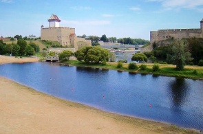 Narva and Ivangorod fortress in real-time