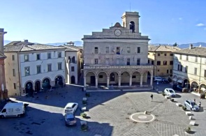 View of the city square and the town hall. Webcams Perugia
