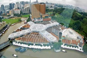 Shopping and entertainment complex by the river Clarke quay. Webcam Singapore online