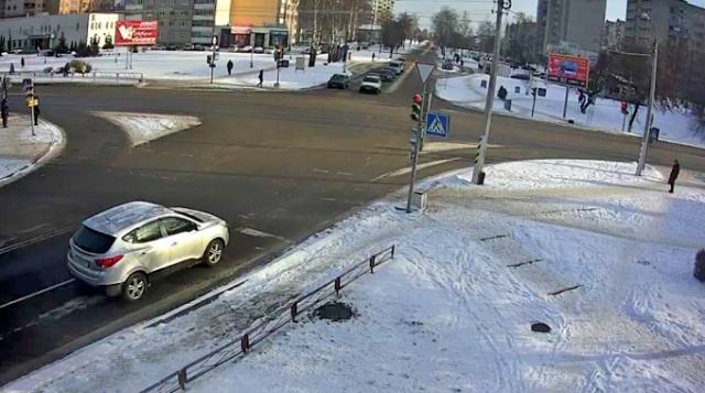 Web camera at a busy intersection in the city of Borisov