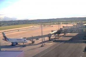 Stuttgart Airport webcam online