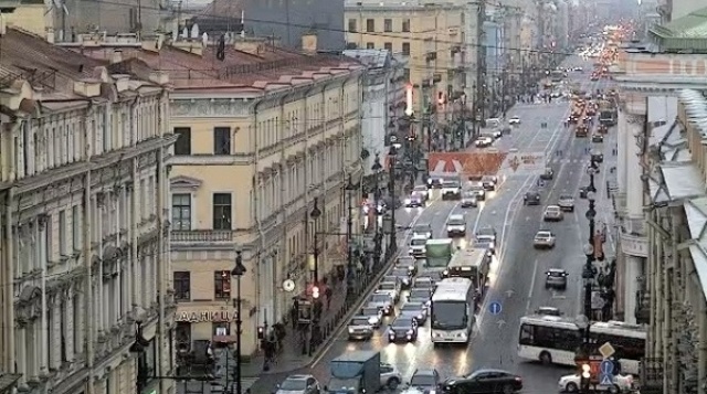 Nevskiy Prospekt. Saint-Petersburg. Webcam online with sound
