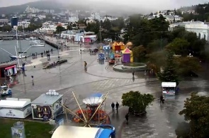 The Central promenade of Yalta webcam online