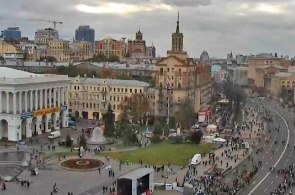 Майдан Незалежности - центральная площадь Киева веб камера онлайн