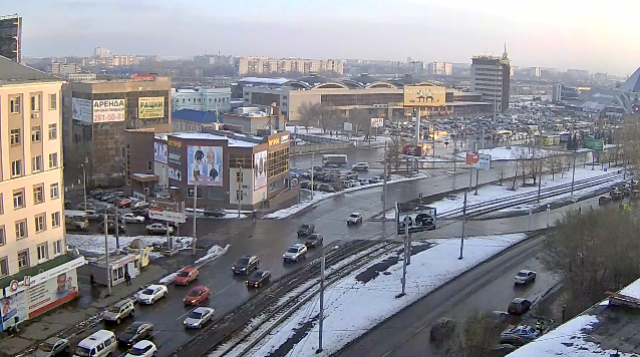 Station square of Chelyabinsk webcam online
