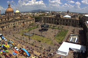 Plaza De Armas (Plaza de Armas). Webcam Guadalajara online