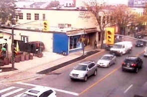 The intersection of Queen and George street web Cam online