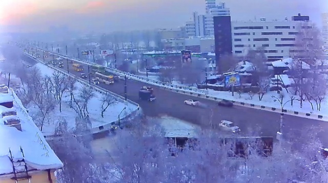 The intersection of streets of Chkalov and Stepan Razin. Irkutsk webcam online