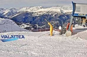 The mountain top of Monte Fraiteve. Webcam Sestriere online